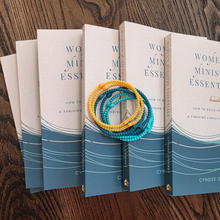 Load image into Gallery viewer, Special Six Pack: Women's Ministry Essentials: How to Build and Sustain a Thriving Christian Community (Paperback)
